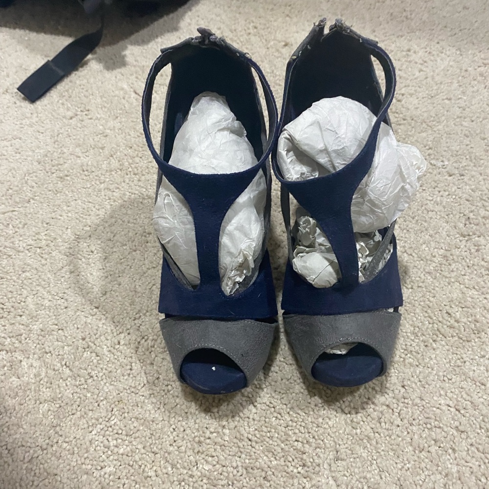 Women’s Heels Size 7
